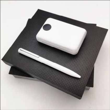 Parure carnet & stylo — Stylo à pointe tactile et batterie externe, personnalisable aux couleurs de votre entreprise